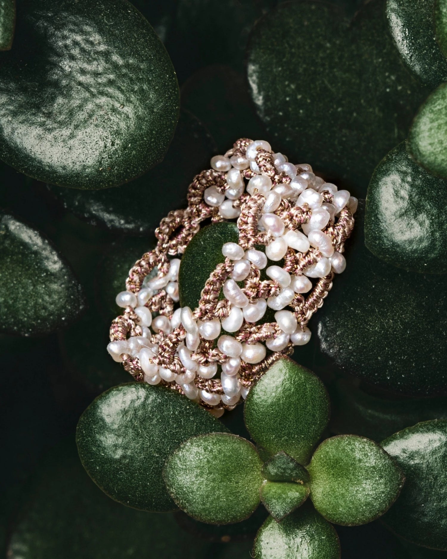 CASSIETA RING in Silk, Pearls, Freshwater pearls front view with elegant and refined design