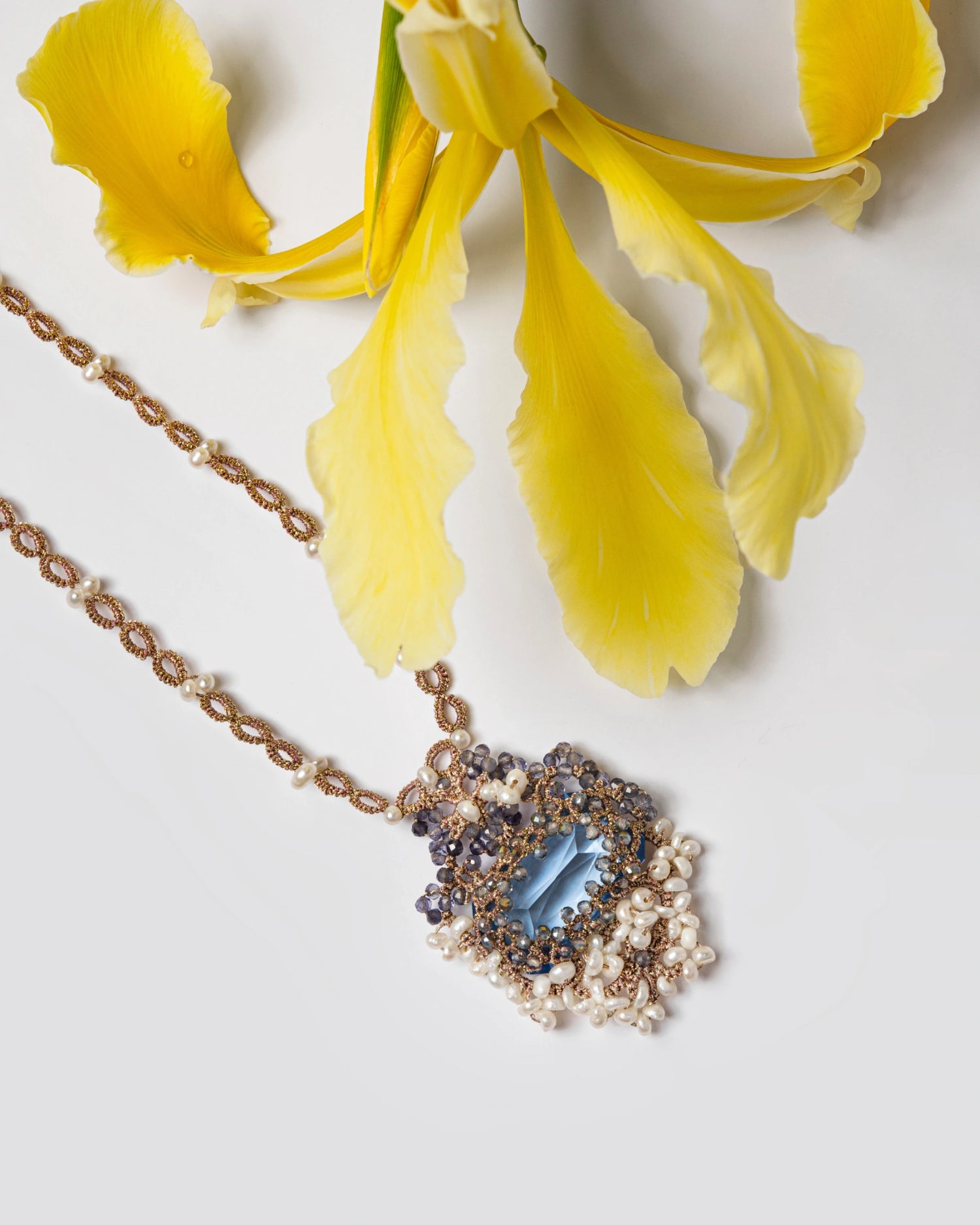 NAYA NECKLACE in Silk, Pearl, Pearls color Blue front view with elegant and refined design