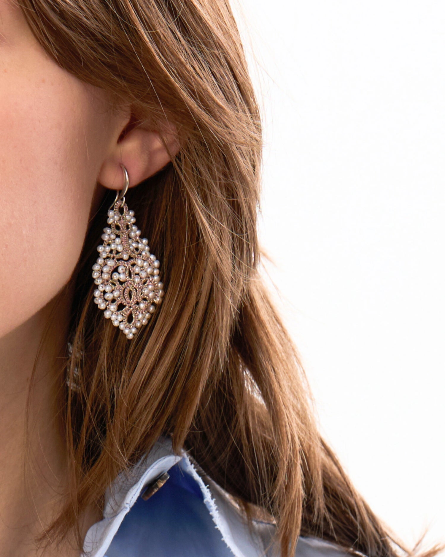 TRIADA FRESHWATER PEARL EARRINGS - LORINA BALTEANU