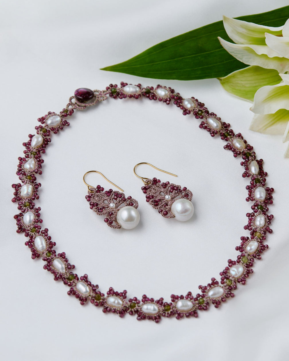 INGRID GARNET NECKLACE
