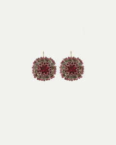 ARACELI Earrings with red crystal, garnet gemstones, silk, gold-plated silver hooks, and metallized threads.