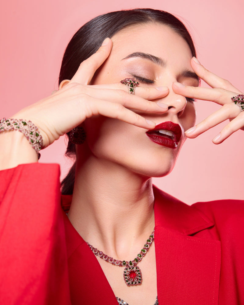 DELPHINE NECKLACE in red with crystals, garnet, silk threads, and mother of pearl, elegant gemstone design.