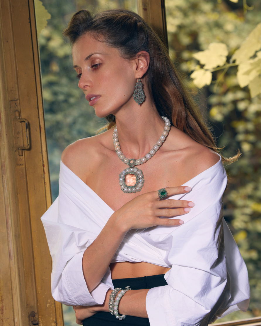 EXCLUSIVE NECKLACE #4081