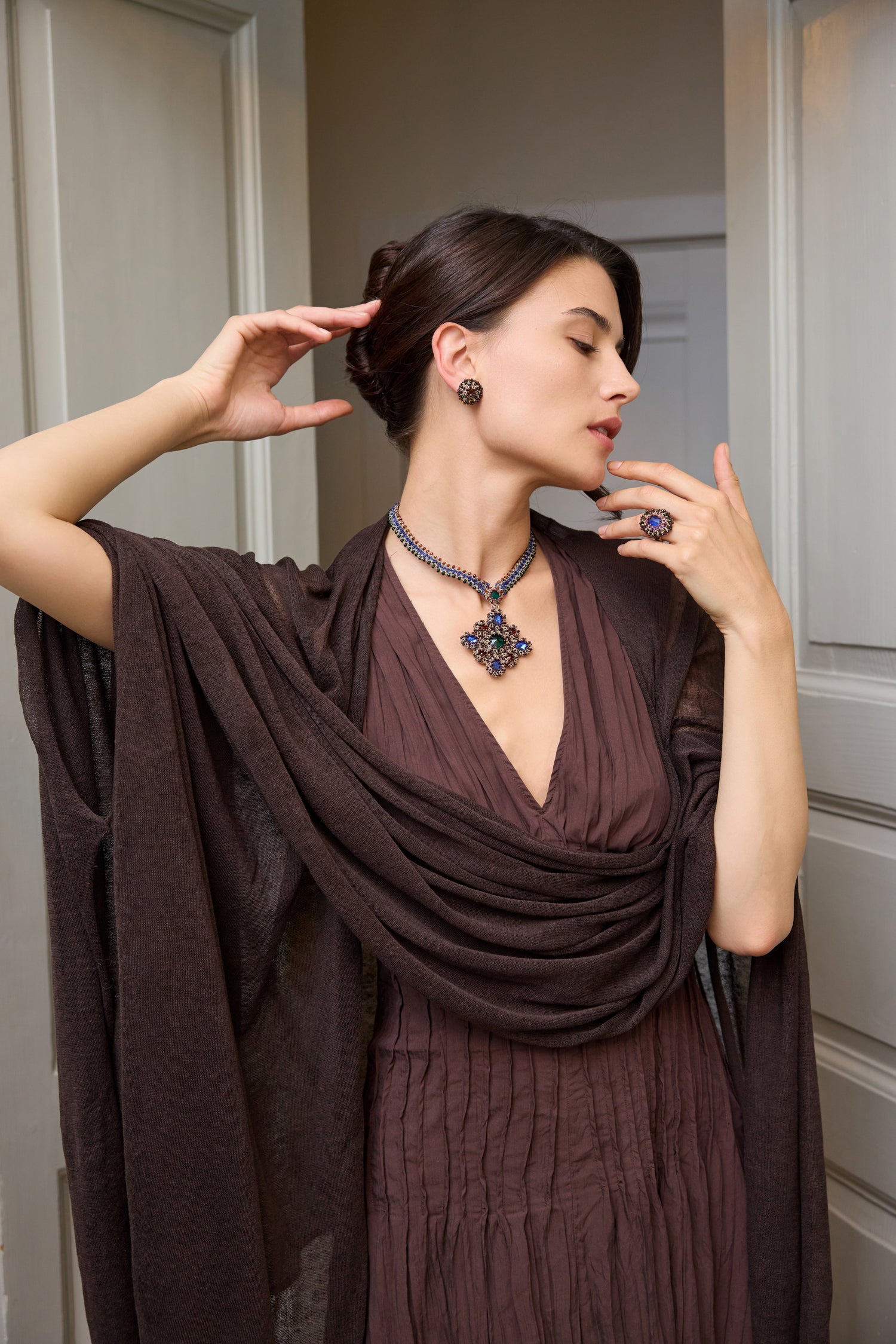 LINDA NECKLACE