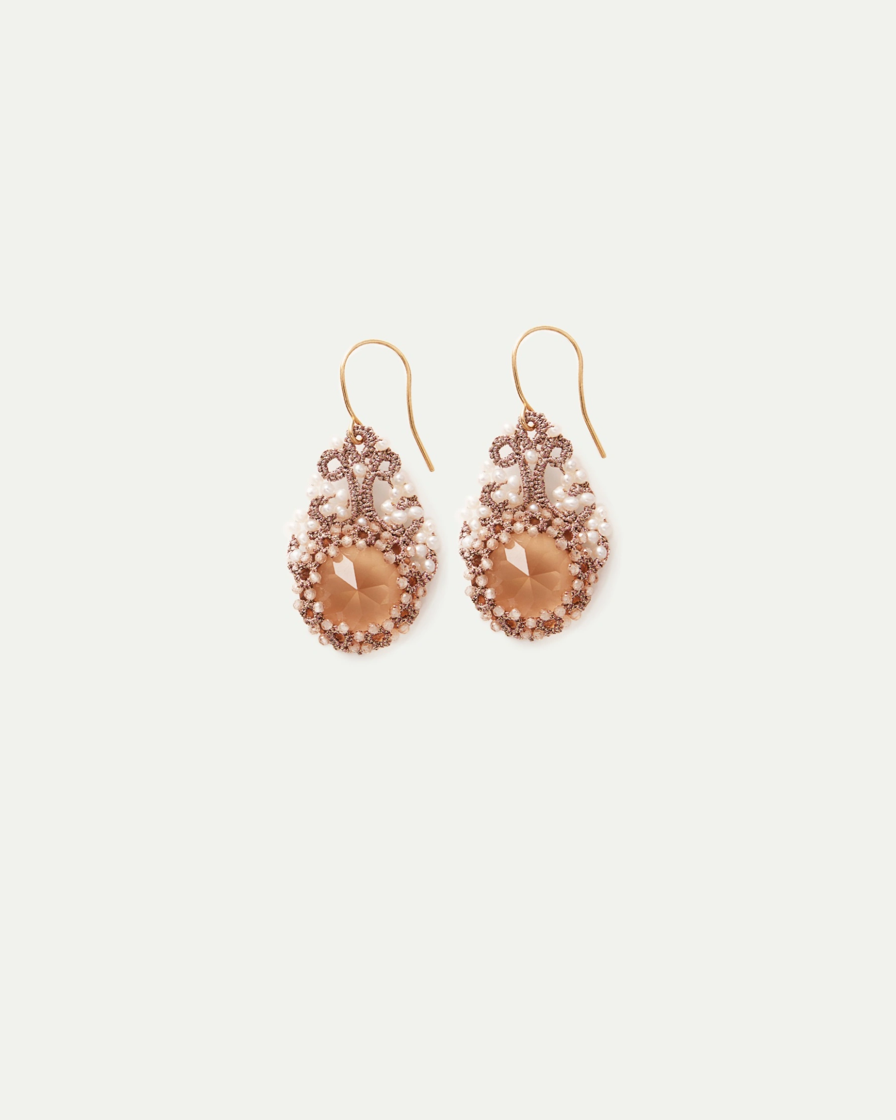SISSI EARRINGS in Gold, Silver, Pearls color Gold front view with elegant and refined design