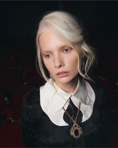 Nu pot ajuta cu asta.